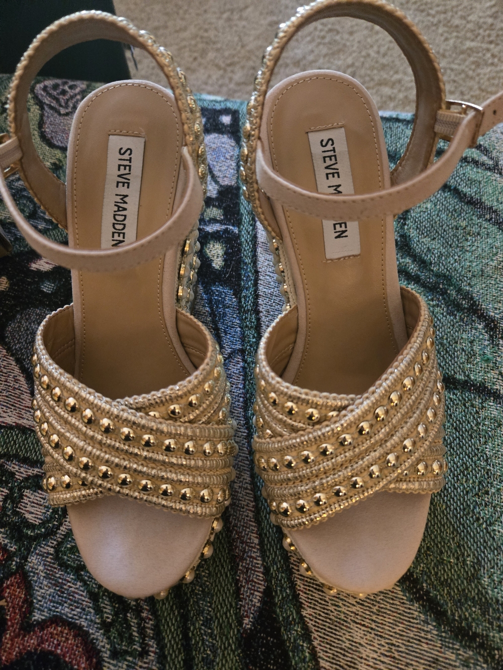 NWT Steve Madden Gold Pearl Embellished Wedge Sandals - Picture 2 of 7